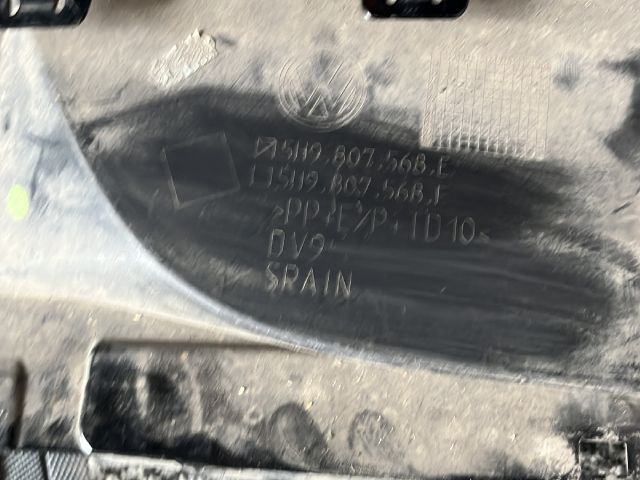 bontott VW GOLF VIII Hátsó Lökhárító Légterelő