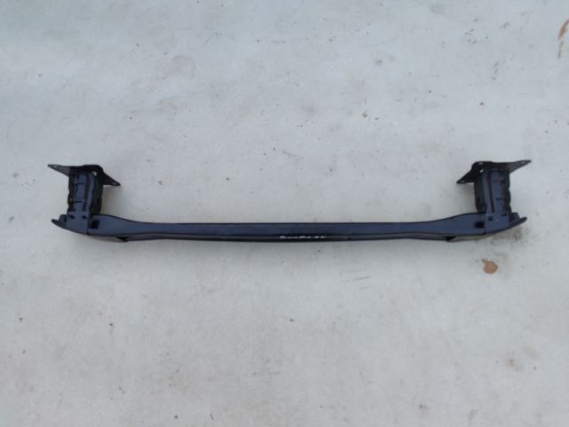 bontott VW GOLF VIII Hátsó Lökhárító Merevítő (Fém)