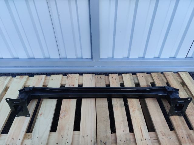 bontott VW GOLF VIII Hátsó Lökhárító Merevítő (Fém)