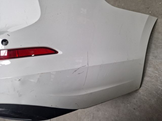 bontott VW GOLF VIII Hátsó Lökhárító (Részeivel)