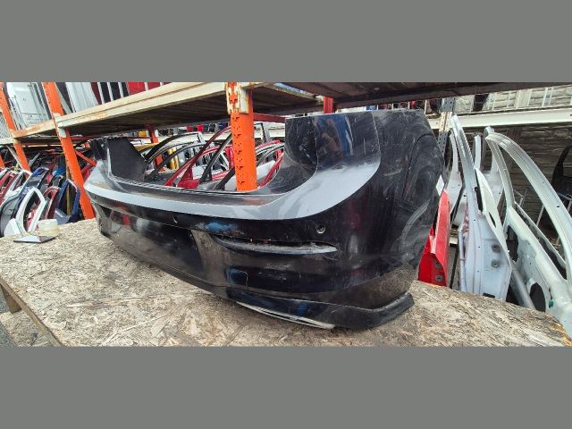 bontott VW GOLF VIII Hátsó Lökhárító (Üresen)