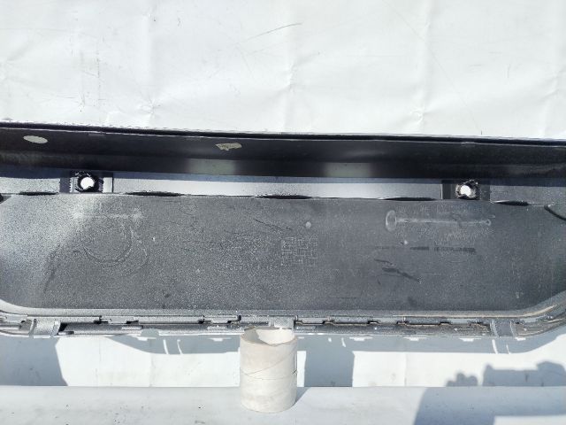 bontott VW GOLF VIII Hátsó Lökhárító (Üresen)