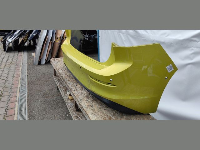 bontott VW GOLF VIII Hátsó Lökhárító (Üresen)