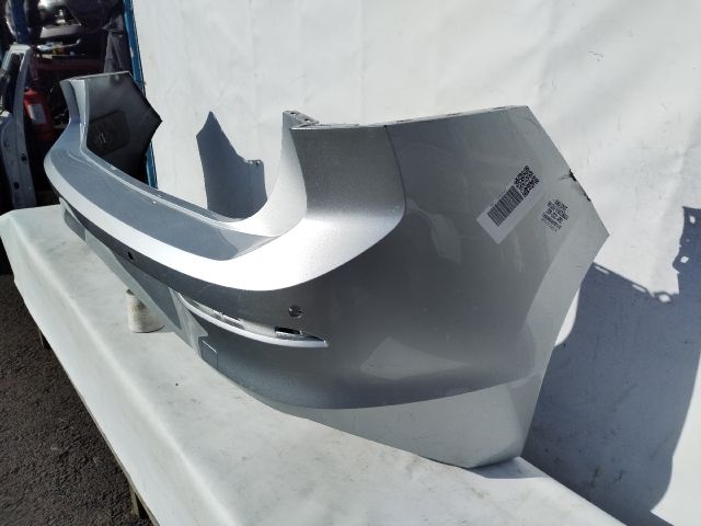 bontott VW GOLF VIII Hátsó Lökhárító (Üresen)