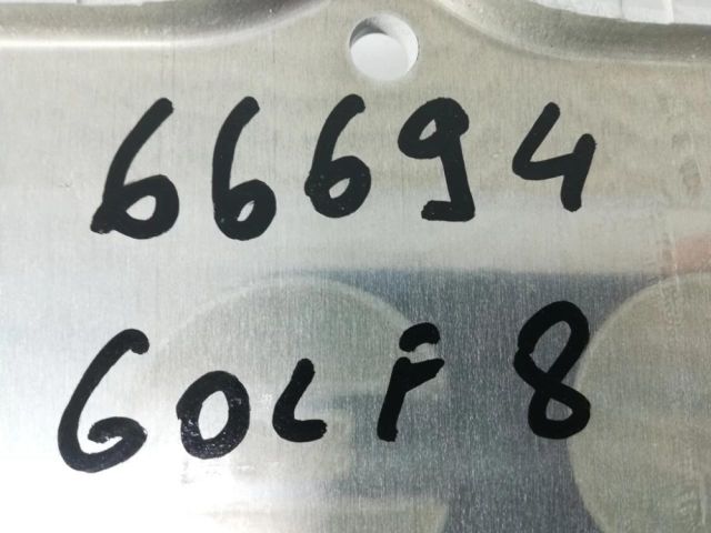 bontott VW GOLF VIII Intercooler