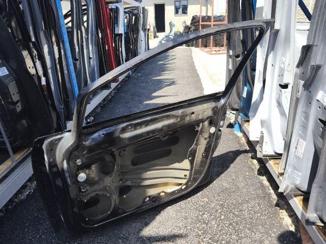 bontott VW GOLF VIII Jobb első Ajtó (Üres lemez)