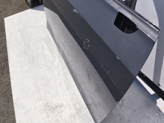 bontott VW GOLF VIII Jobb első Ajtó (Üres lemez)