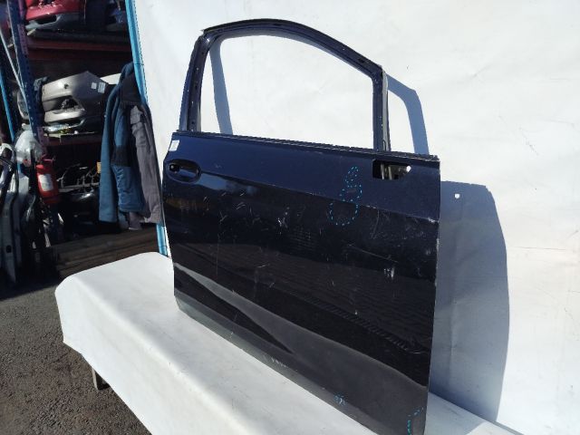 bontott VW GOLF VIII Jobb első Ajtó (Üres lemez)