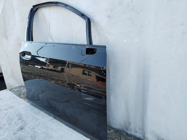 bontott VW GOLF VIII Jobb első Ajtó (Üres lemez)