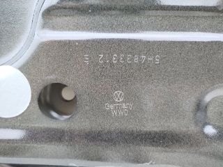 bontott VW GOLF VIII Jobb hátsó Ajtó (Üres lemez)