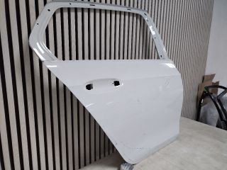 bontott VW GOLF VIII Jobb hátsó Ajtó (Üres lemez)