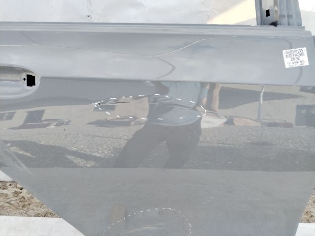 bontott VW GOLF VIII Jobb hátsó Ajtó (Üres lemez)