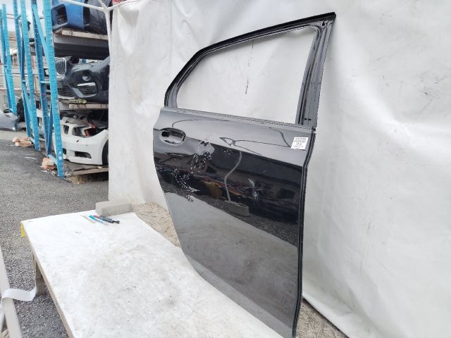 bontott VW GOLF VIII Jobb hátsó Ajtó (Üres lemez)