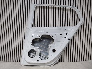 bontott VW GOLF VIII Jobb hátsó Ajtó (Üres lemez)