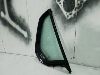 bontott VW GOLF VIII Jobb hátsó Fixüveg (Ajtóban)