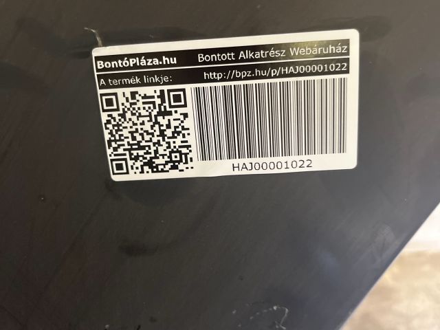 bontott VW GOLF VIII Jobb hátsó Sárvédő