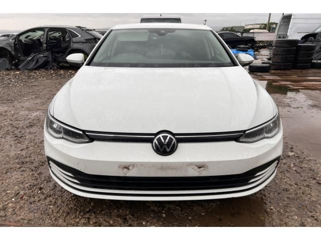 bontott VW GOLF VIII Jobb Külső Hátsó Lámpa