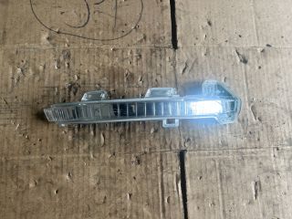 bontott VW GOLF VIII Jobb Visszapillantó Tükör Irányjelző