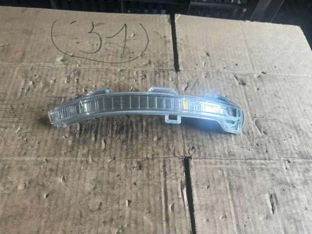 bontott VW GOLF VIII Jobb Visszapillantó Tükör Irányjelző