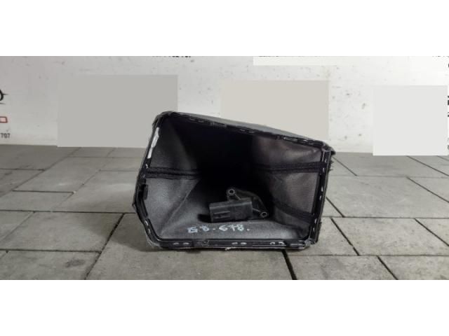 bontott VW GOLF VIII Váltógomb