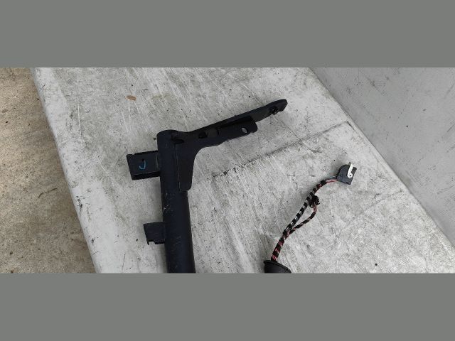 bontott VW GOLF VIII Vonóhorog