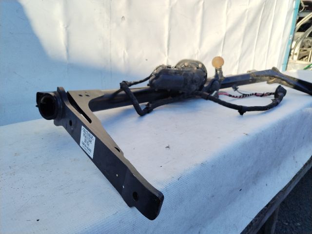 bontott VW GOLF VIII Vonóhorog