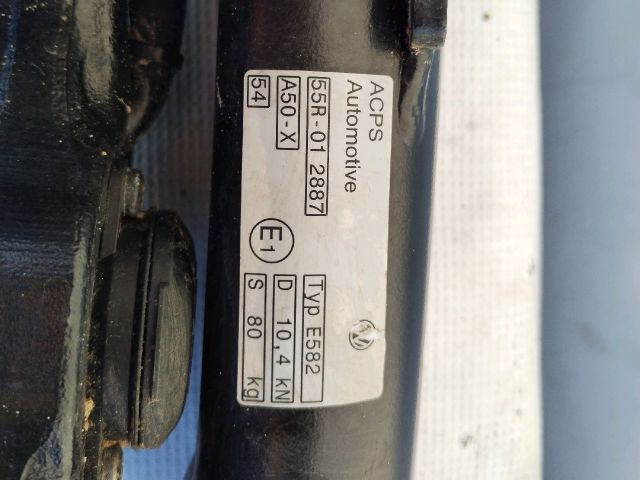 bontott VW GOLF VIII Vonóhorog