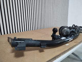 bontott VW GOLF VIII Vonóhorog