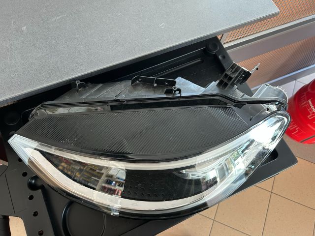 bontott VW ID.3 Bal Ledes Fényszóró