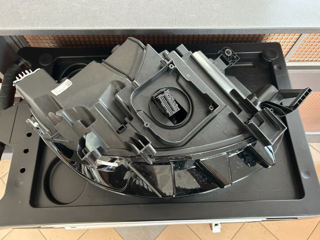 bontott VW ID.3 Bal Ledes Fényszóró