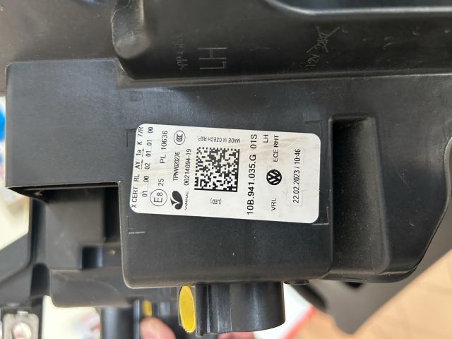 bontott VW ID.3 Bal Ledes Fényszóró