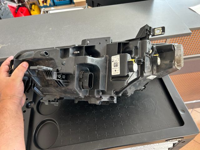 bontott VW ID.3 Jobb Ledes Fényszóró