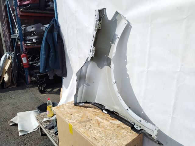 bontott VW ID.4 Bal első Sárvédő