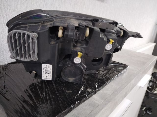 bontott VW ID.4 Bal Fényszóró