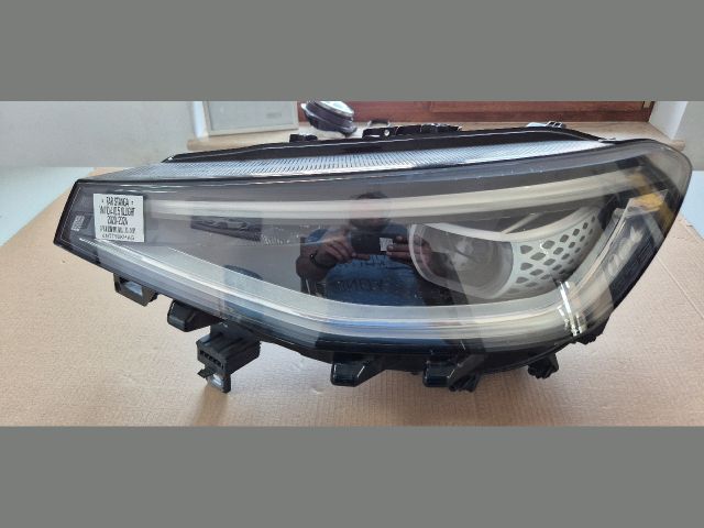 bontott VW ID.4 Bal Ledes Fényszóró