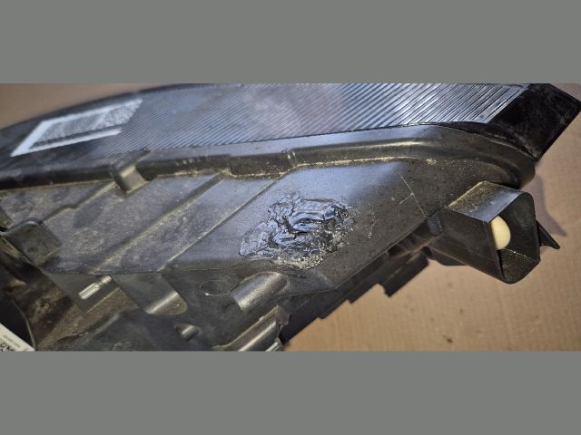 bontott VW ID.4 Bal Ledes Fényszóró