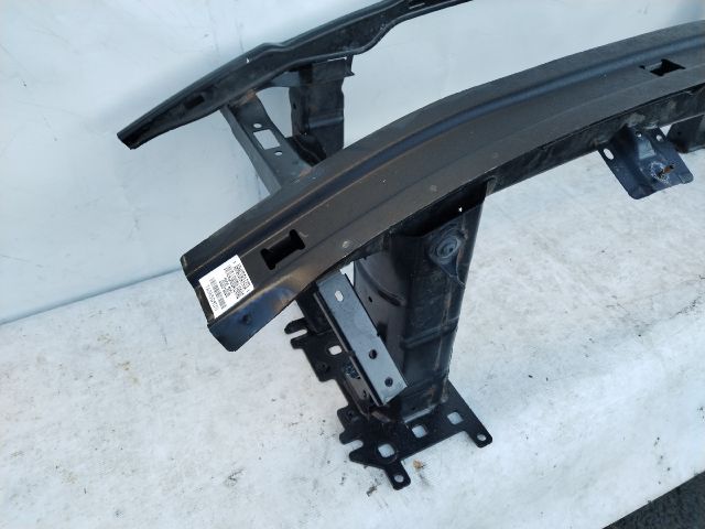 bontott VW ID.4 Első Lökhárító Merevítő (Fém)