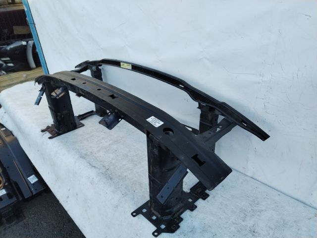 bontott VW ID.4 Első Lökhárító Merevítő (Fém)