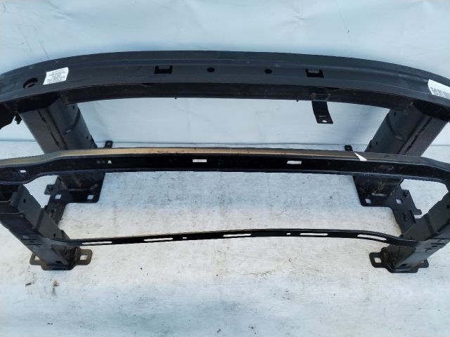 bontott VW ID.4 Első Lökhárító Merevítő (Fém)