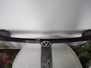 bontott VW ID.4 Hátsó Lámpa Középső