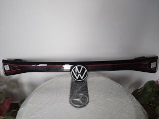 bontott VW ID.4 Hátsó Lámpa Középső