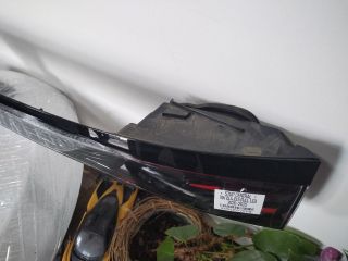 bontott VW ID.4 Hátsó Lámpa Középső