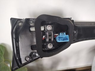 bontott VW ID.4 Hátsó Lámpa Középső