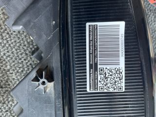 bontott VW ID.4 Jobb Fényszóró