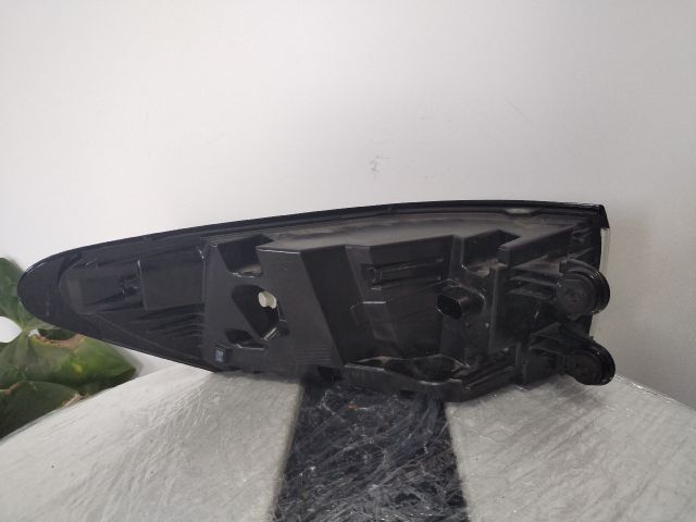 bontott VW ID.4 Jobb Hátsó Lámpa