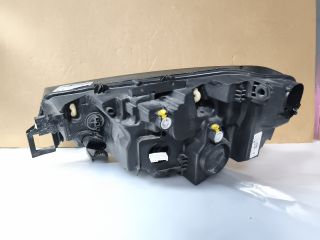 bontott VW ID.4 Jobb Ledes Fényszóró