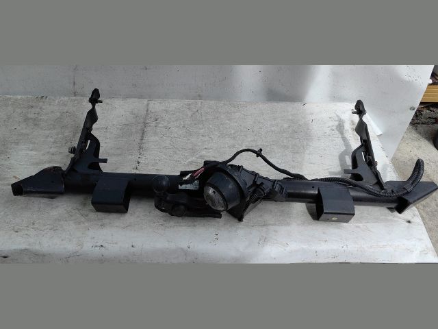 bontott VW ID.4 Vonóhorog