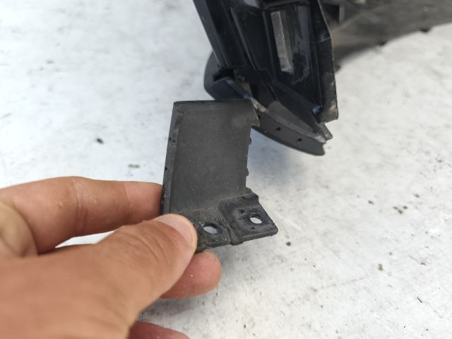 bontott VW ID.5 Első Lökhárító (Üresen)