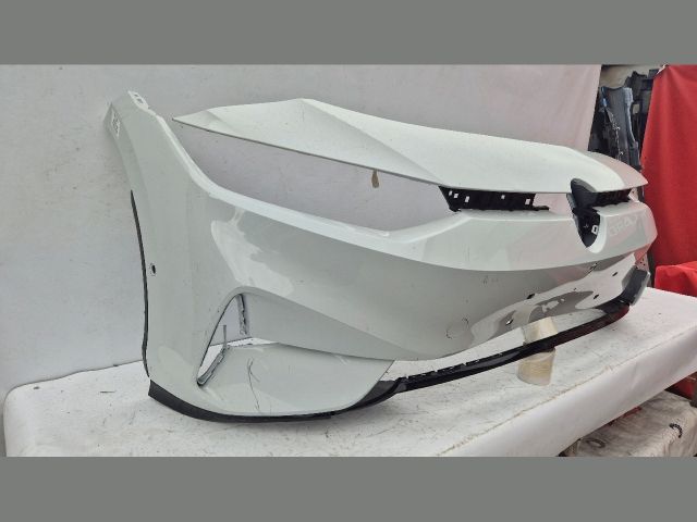 bontott VW ID.7 Első Lökhárító (Üresen)