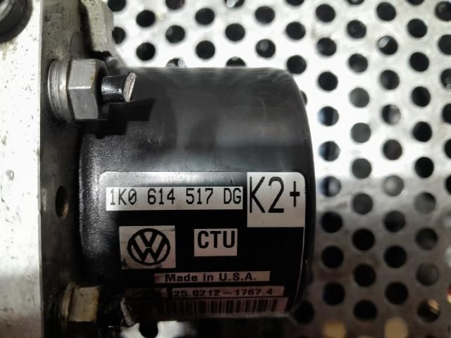 bontott VW JETTA ABS Kocka